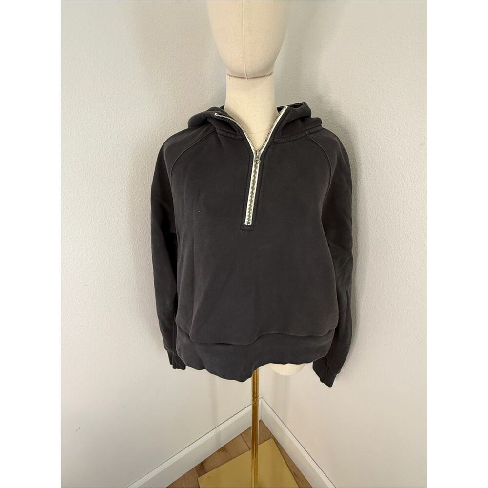 Vuori Washed Black Half-Zip Cropped Hoodie - Size Large